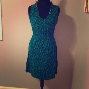 Heart print sleeveless tie waist sundress.